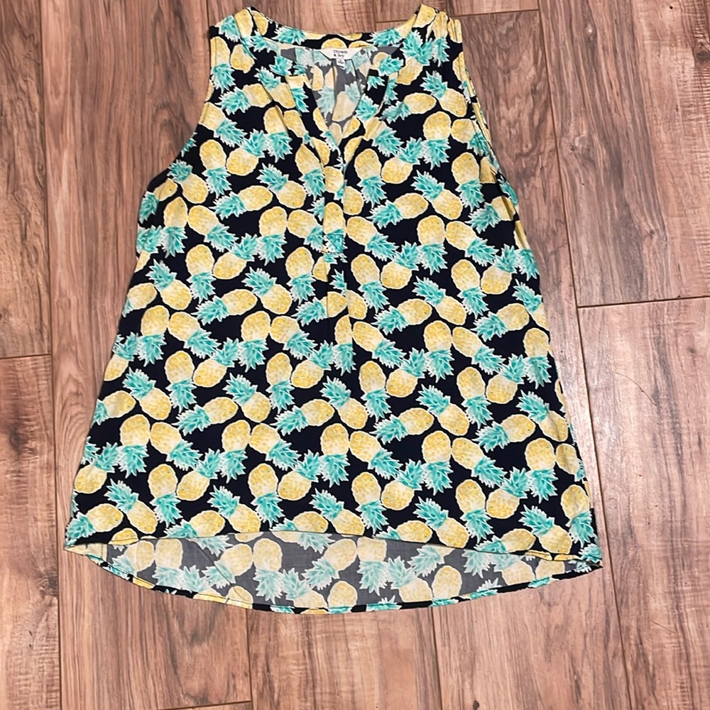 Pineapple Tank - Crown & Ivy